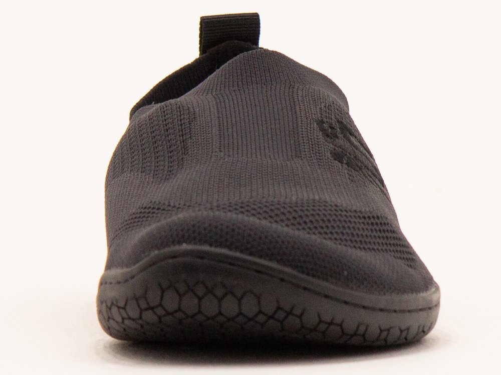 Wide toe box