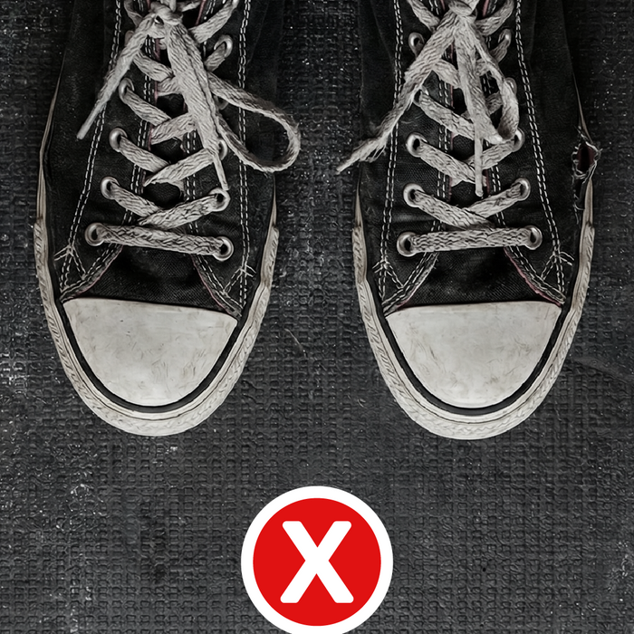 Narrow shoes